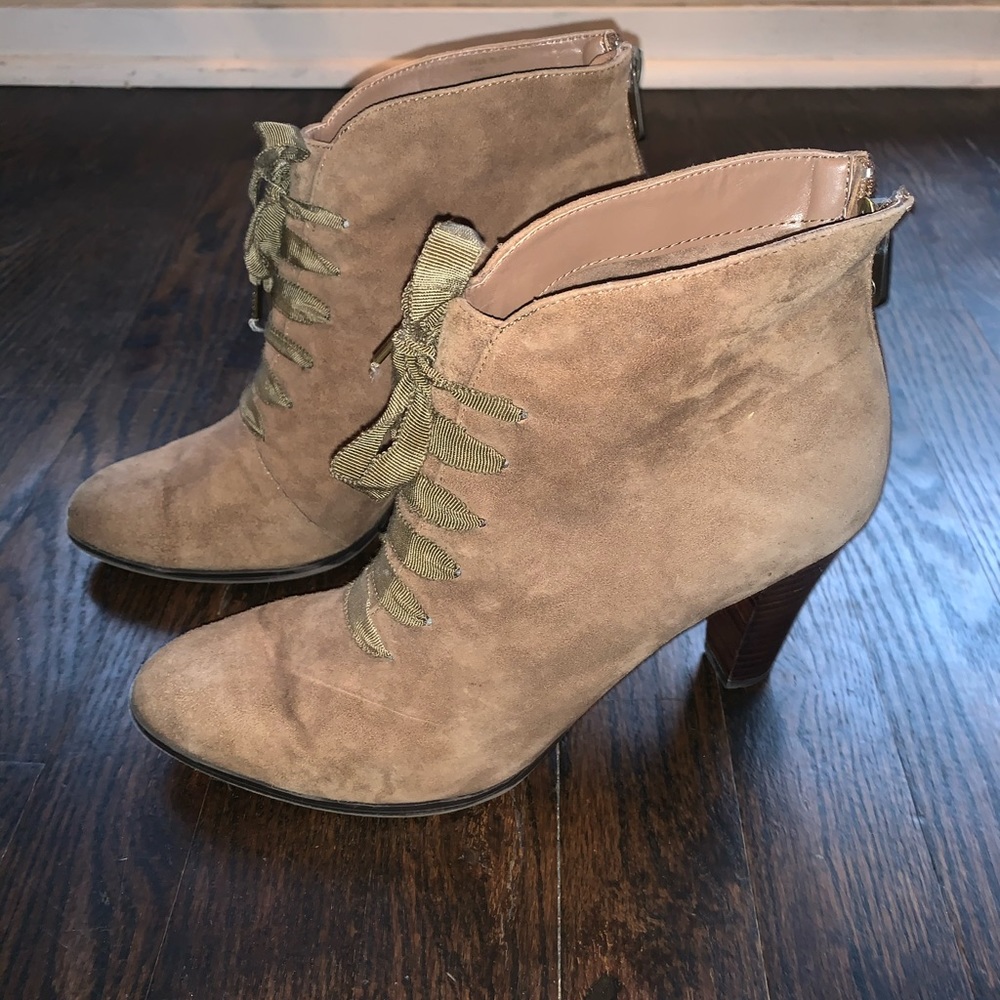 Adrienne Vittadini Suede Tino Booties